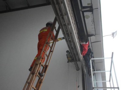 電動卷簾門結構圖片,電動卷簾門結構圖